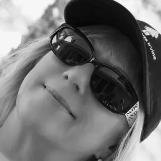 Kim G.