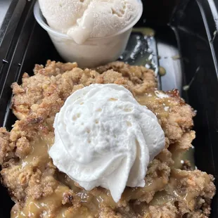 Dessert special: apple pie crumble. They swore this was vegan and OMG was it delicious!