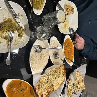 Naan bread Chicken Tikka Masala Chicken Curry and chicken panner ? And yummy rice