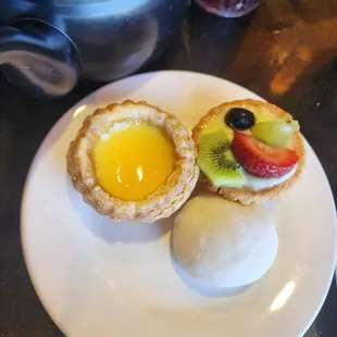 Egg custard, fruit tart and mochi ball