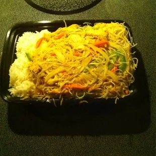 Singapore Curry Noodle