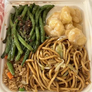 House special amazing green beans, the most insane coconut shrimp, chow mein and fried rice LOVE!!! Fantastic Cheat meal ;)
