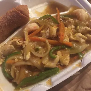 Curry Chicken Special (minus rice, added shrimp)...flavorful but too many onions and a bit on the watery side