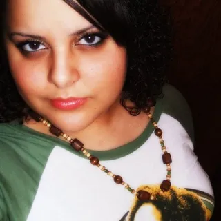 Jenny V.