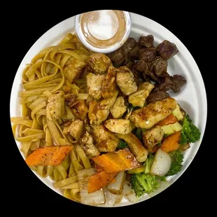 Hibachi Steak &amp; Chicken With Noodles and Veggie