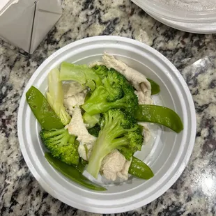 Snow peas and broccoli n &quot;white sauce&quot; aka.... Water zero flavor