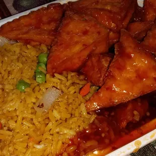 General Tso's Tofu with Fried Rice and Egg Roll Combo
