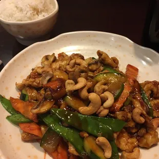 Thai-style Cashew Chicken with White Rice