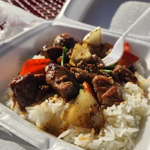 Shaking beef rice plate