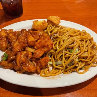 Garlic Chicken combination plate