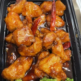 General Tso&apos;s Chicken