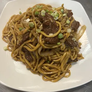 Beef Lo Mein