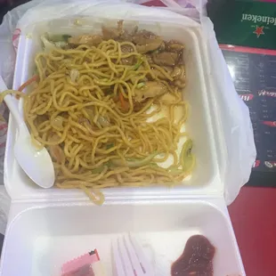 ramen and noodles, noodle dish, noodles, noodle soup, food, ramen