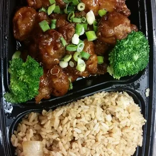 General chicken with fried rice