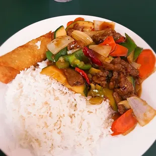 Lunch combo! Hot pepper beef.