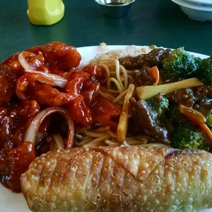 This was the first time visiting and was very impressed by the service &amp; portion size. The combo's are the way to go!