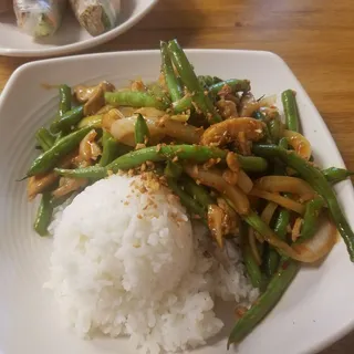 Garlic Green Bean Stir-Fry