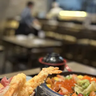 Wokuni Don (Lunch) &amp; Bara Chirashi
