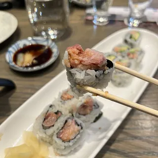 Spicy Hamachi Roll