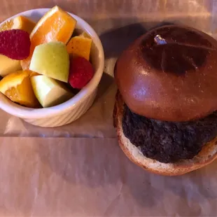 Kids Hamburger &amp; Fruit