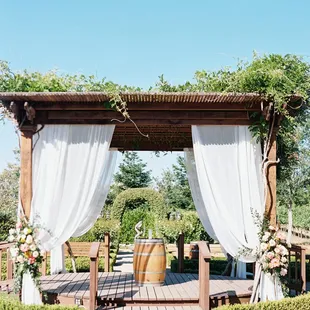 Bana and Julian's Wolfe Heights Wedding Day | Ceremony in the Round