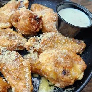 Garlic Parm wings