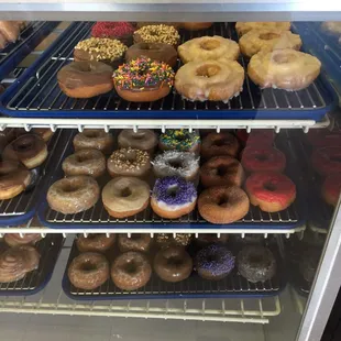 food, dough desserts, donuts