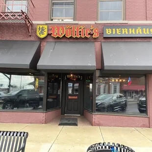 Front of restaurant