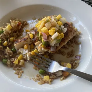 Mango mahi mahi with rice