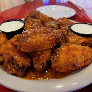 Garlic buffalo wings