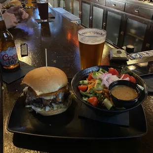 Wolf's Pub