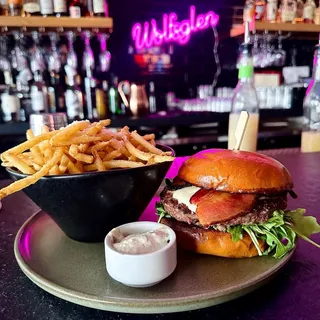Wolfsglen Burger