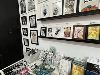 & gallery