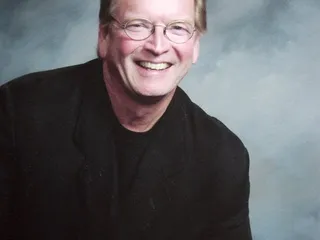 Shoemaker E Stanton, MD