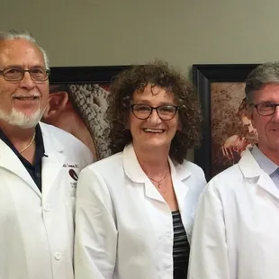 Dr. Swanson, Dziko and Maly