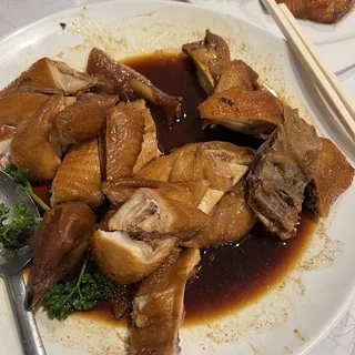 Soy Sauce Chicken (Whole)