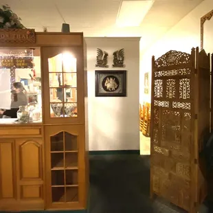 the entrance to the restaurant