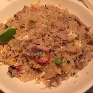 3. Pineapple Fried Rice