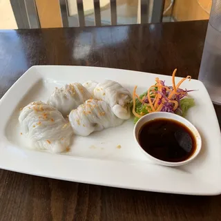 1. Steamed Vegetable Dumpling