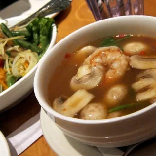 1. Tom Yum Soup