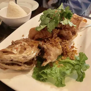 2. Pla Gra Tiam Fish