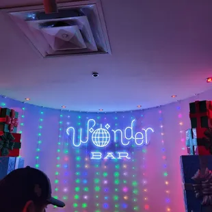 Front entrance that changes with the seasons