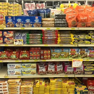 Our cookie selection! MAKE sure you grab some Milk! We have almond milk as well!
Some popcorn and raisins as well!