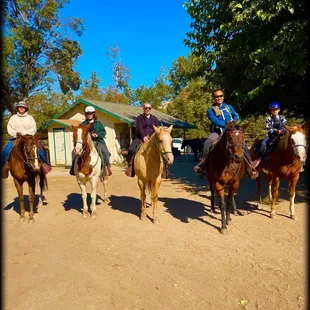 This here was a hoot!! Thank you to our tour guides, Mikayla and Alina (sorry about the spelling)!