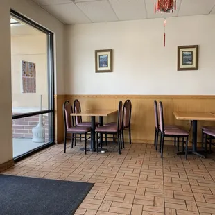 Left side seating area