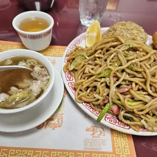 Chow mein lunch 12.99