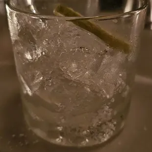 Ice filling the low-ball :/