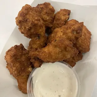 Patty wings with ranch
