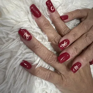 Nails by Linda! She is awesome!. I recommend wonder Nails!