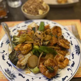 Steamed Shrimp with Mixed Vegetables